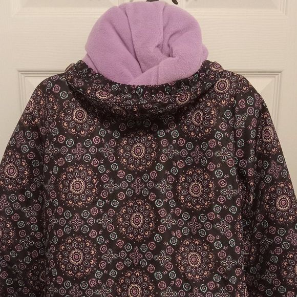 Childrens Place Girl Multicolor Puffer Jacket Size 14 - Picture 3 of 4